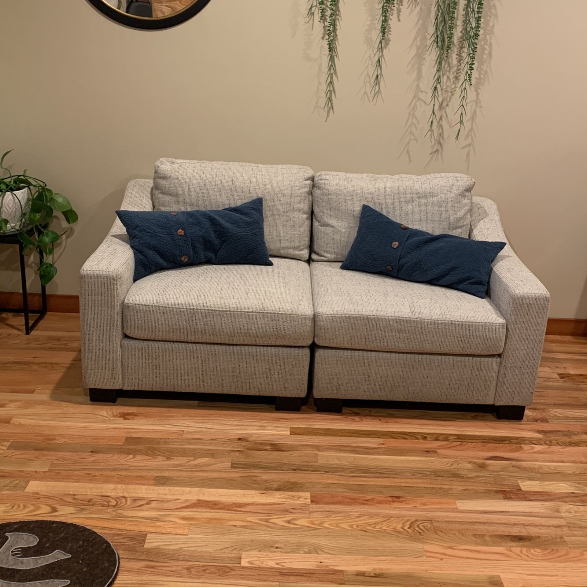 Hayes Modular Left And Right Chairs