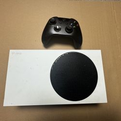 Xbox Series S (damaged HDMI Port)