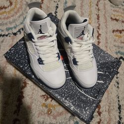 Jordan Retro 4 Women 6.5 Yth5