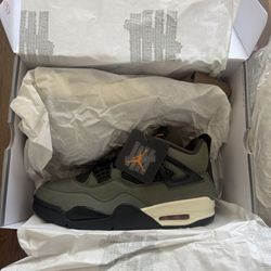 Jordan 4 Undefeated Size 9