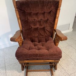 Ranch Oak Glider Chair 