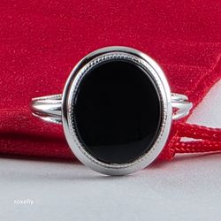 ⛔️ RESERVED ⛔️ 10K White Gold Oval Black Onyx Ring Size 5.75, Solid Gold! / Anillo de Oro Blanco con 1 Onix! 👌🎁