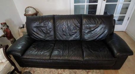 Black Natuzzi Leather set