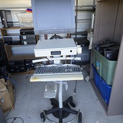 Ergotron Mobile Medical Station