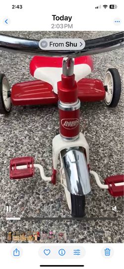 Radio Flyer Scoot About Ride-On Tricycle for Toddlers Ages 1-3 Years, Red Steel Frame