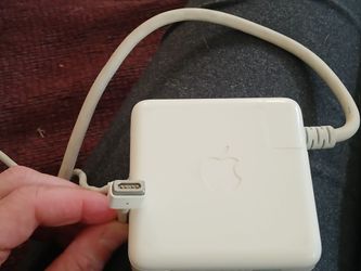 Apple 85W MagSafe  (A1222) Power Adapter