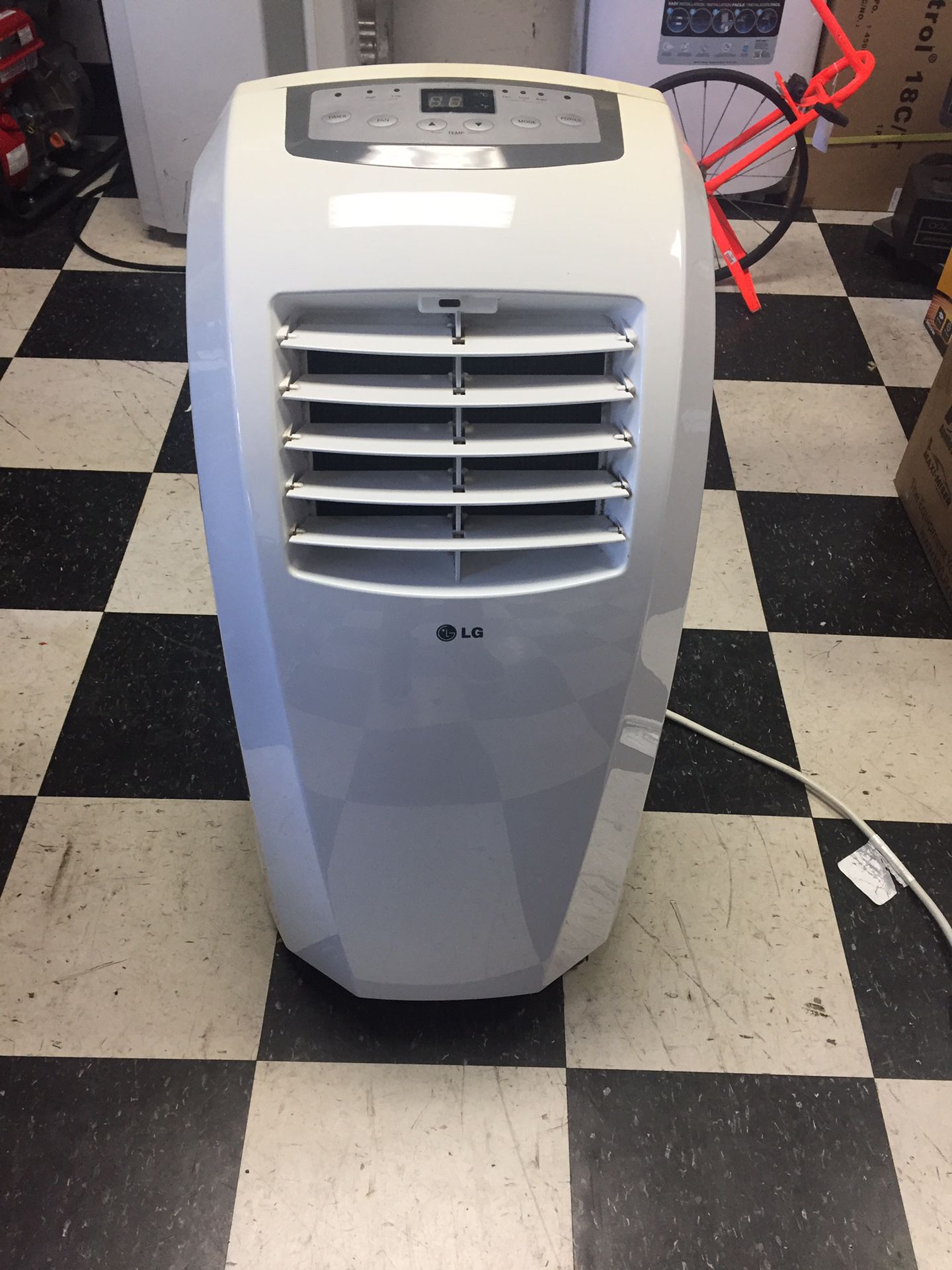 LG Air Conditioner / Dehumidifier 10K BTU w/ Hose and Window Attachment