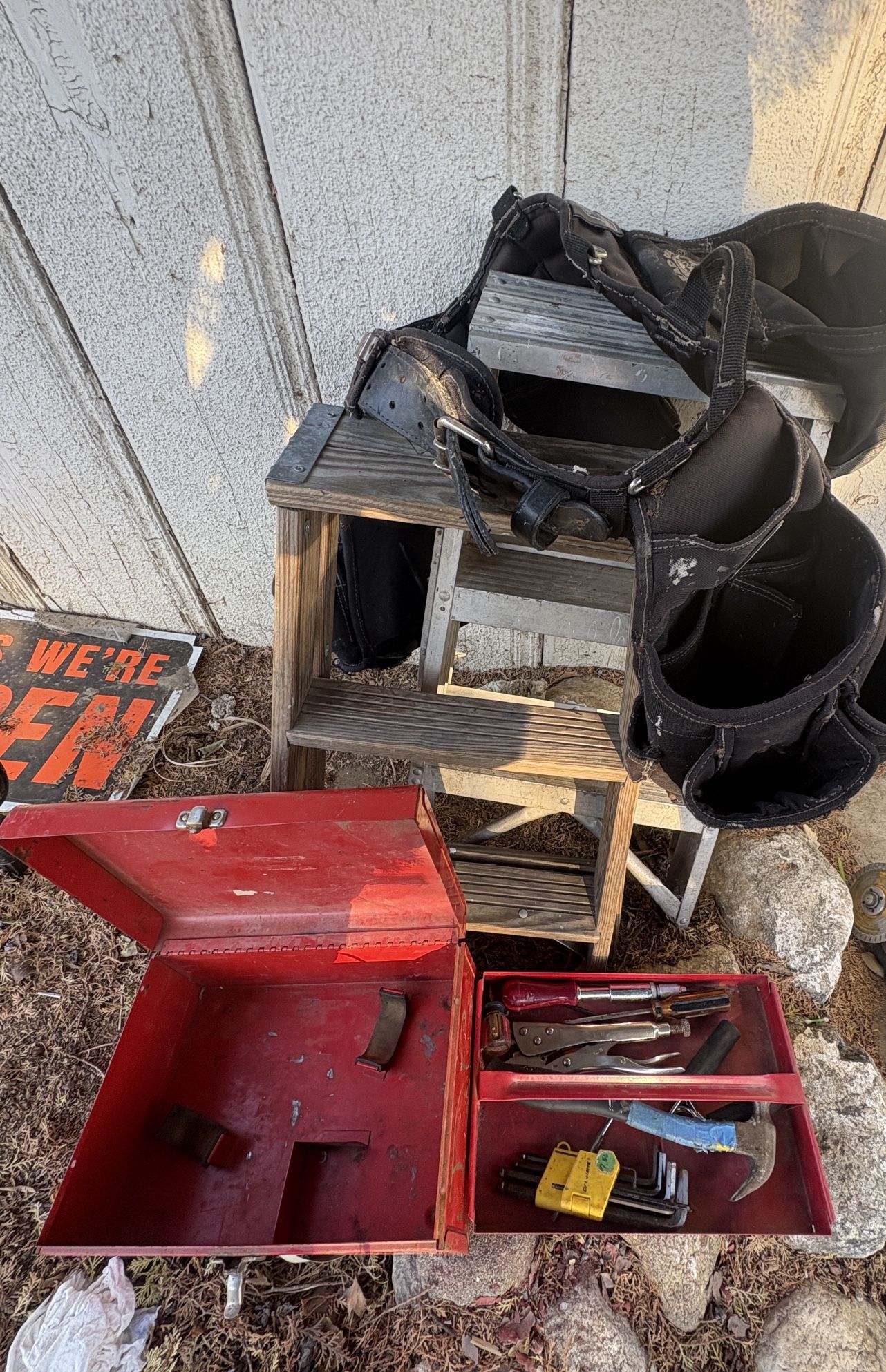2 two foot ladders, tool belt and chest w/ random tools