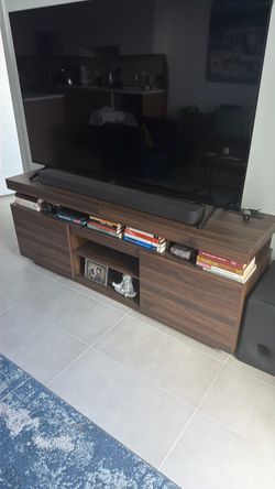 Entertainment center w/ storage