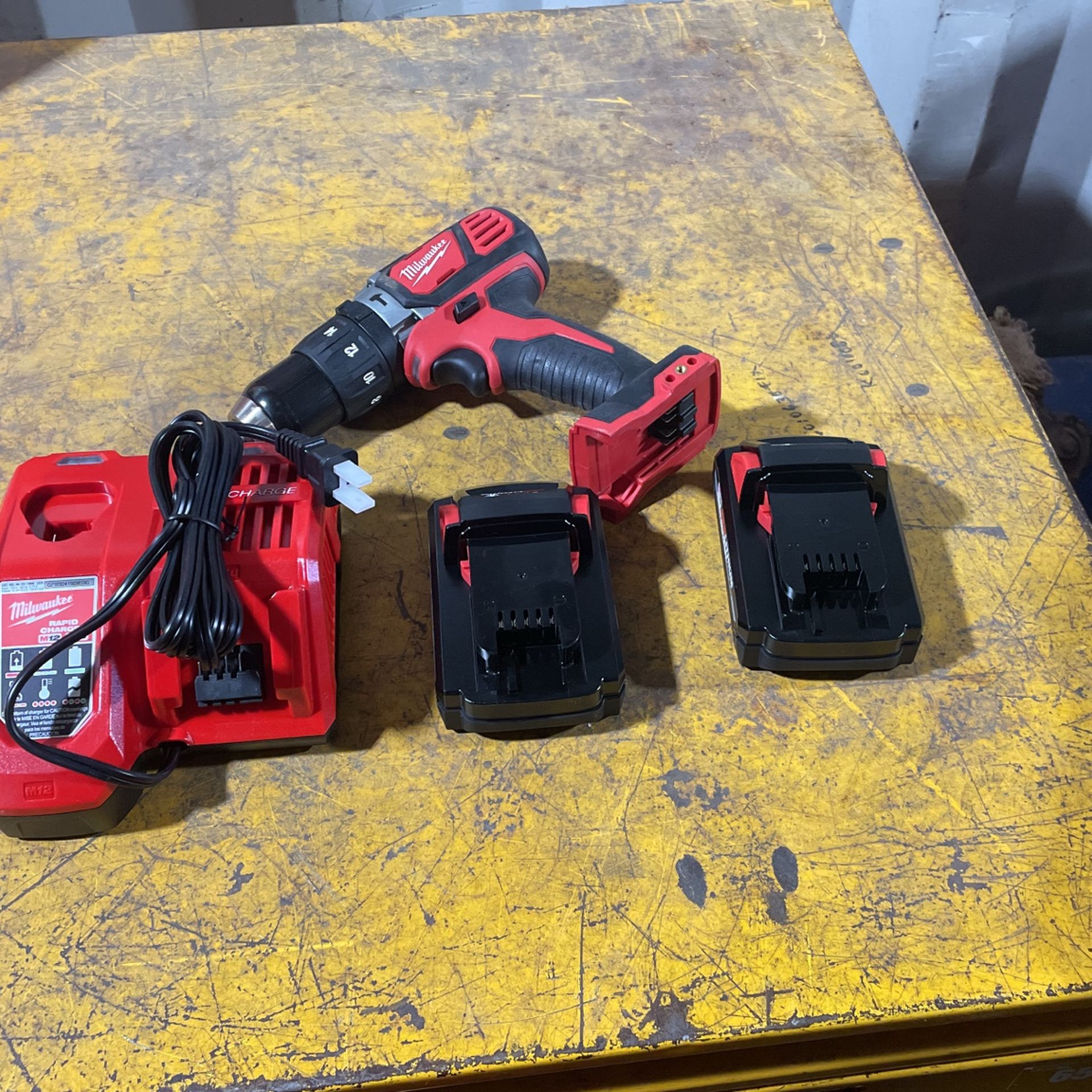 Milwaukee 18v Hammer Drill