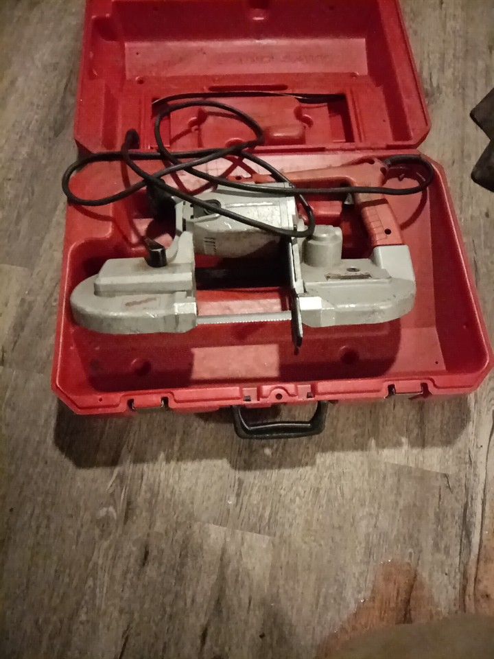 Milwaukee Band Saw