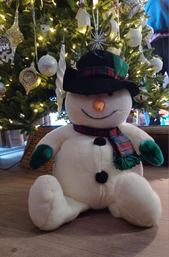 1998 JCPenney Holiday Collection Snowman Plush 24inch