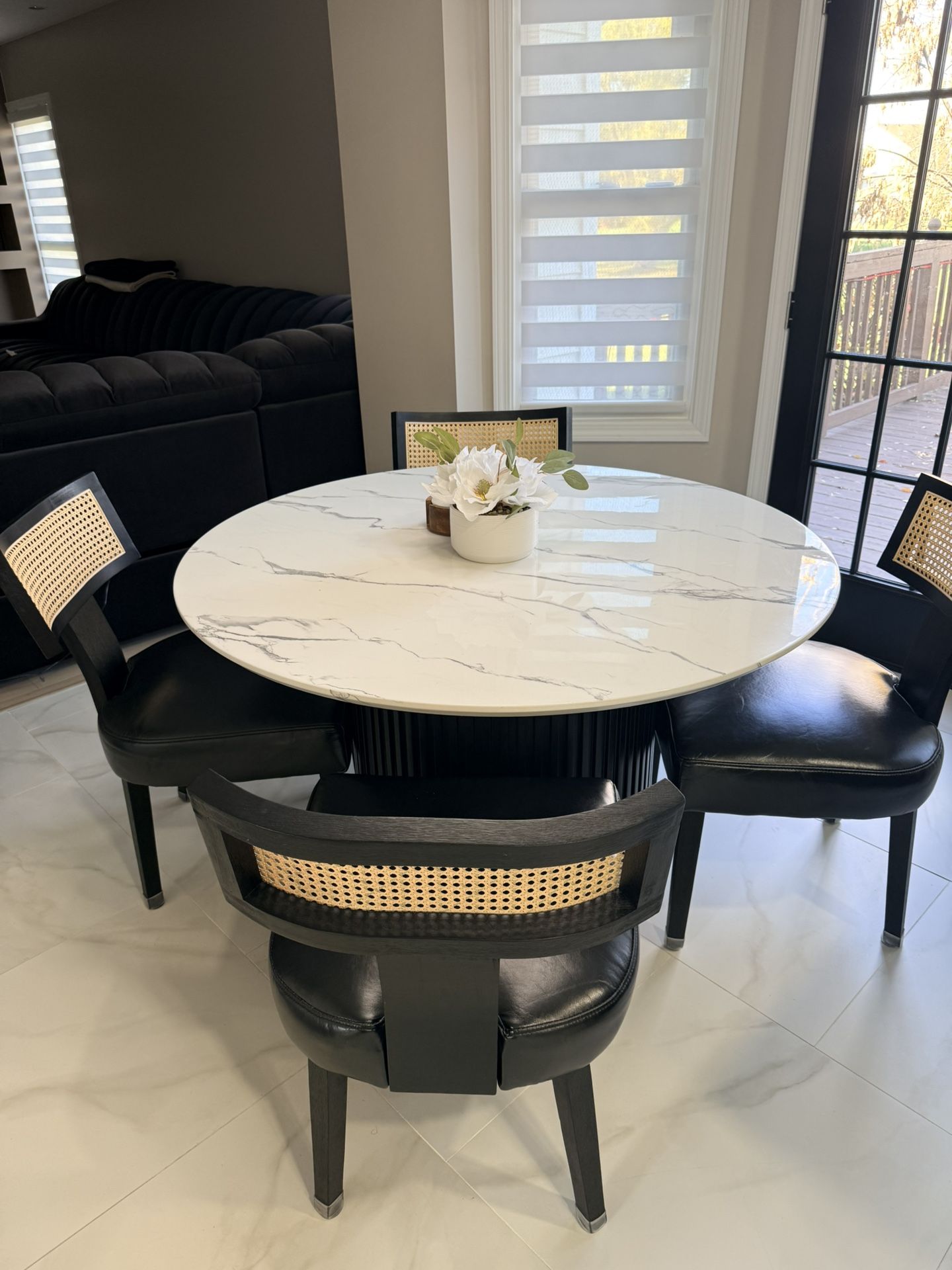 48 Inch Dinning Table 