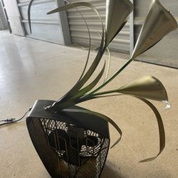 Older All Metal Table Fan With Metal Flowers….works 