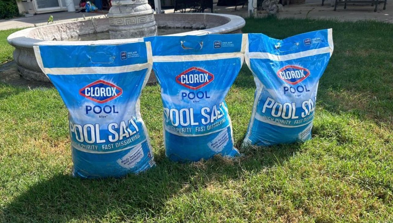 Clorox Pool Salt 40 LB - 8 BAGS AVAILABLE!! For All $65.00