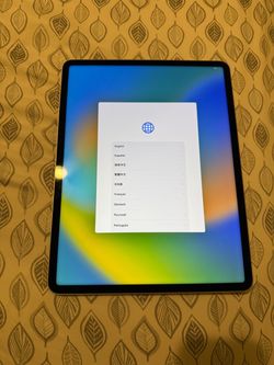 Apple iPad Pro 4th gen 12.9 for parts only