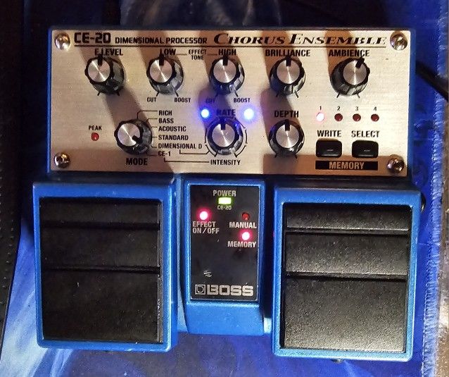 Boss CE 20