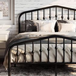 Full Size Metal Platform Bed Frame with Victorian Style Wrought Iron-Art Headboard/Footboard