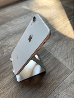 Apple iPhone 10 XR 64 GB any sim  any carrier