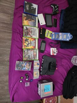 Bundle of games and console