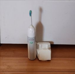 Philips Sonicare 4100 Rechargeable Electric Toothbrush, 700% More Plaque Removal, Pressure Sensor, 2-Week Battery New