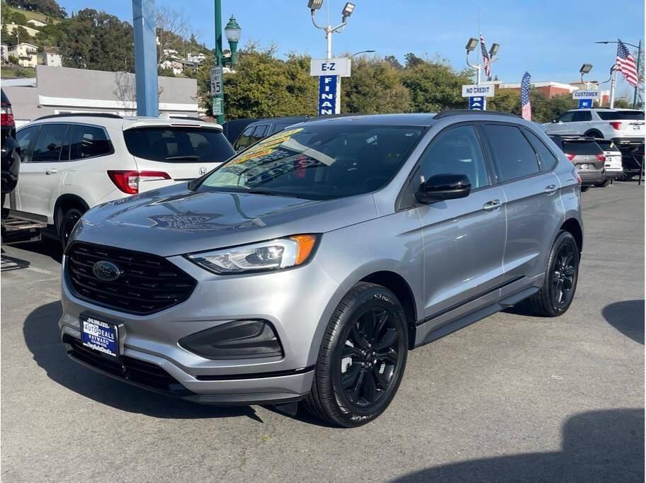 2023 Ford Edge