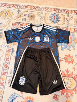 Argentina Soccer Jersey Set (Kids 6–7 Years) – Like New