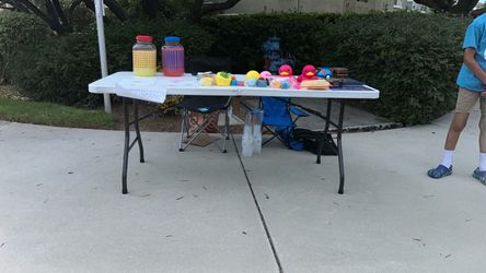 Lemonade stand