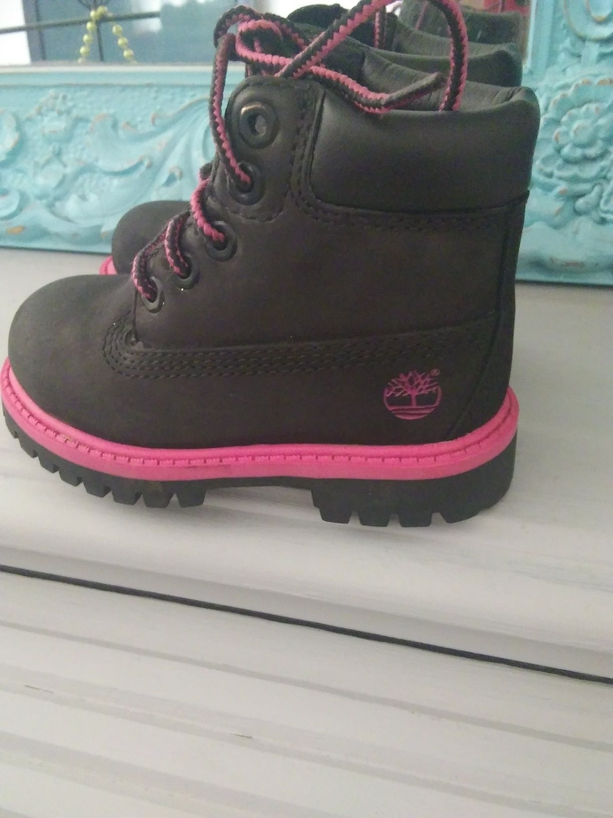 Timberland lil girl boots size 6