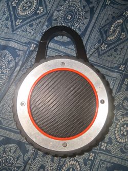 Bluetooth Portable Speaker Clip On Works Great. 