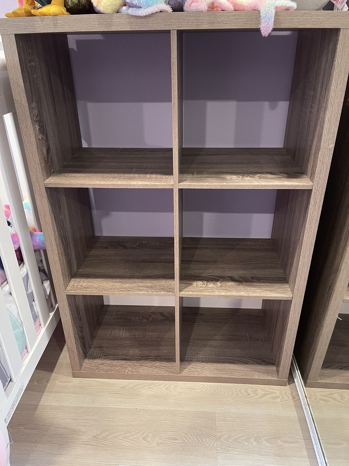 Free Child’s Bookshelf/cubby
