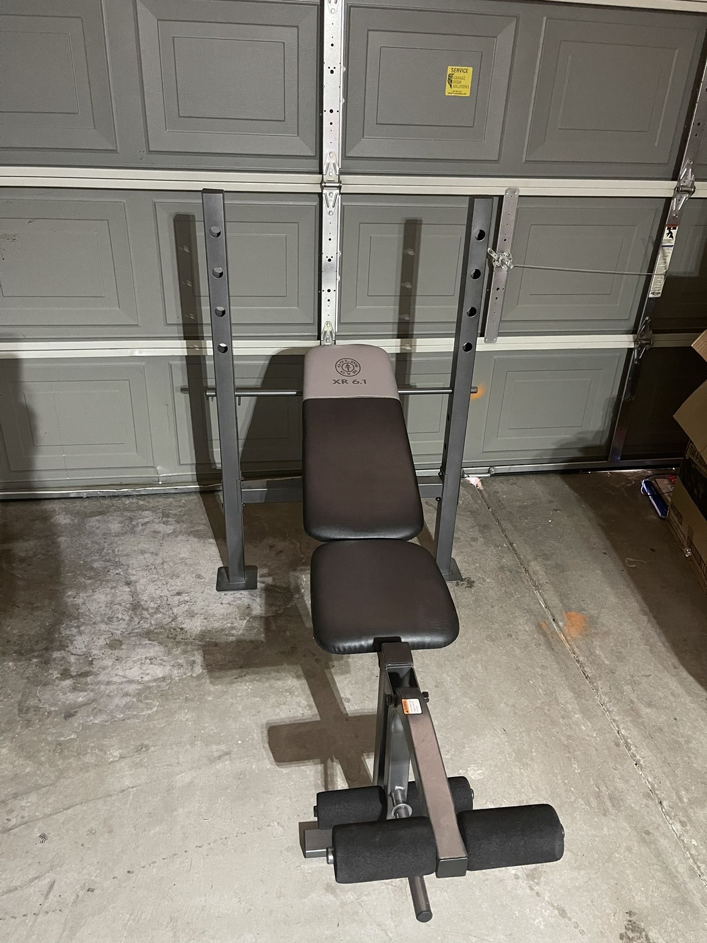 Gold s Gym XR 6.1 Weight Bench for Sale in Buckeye AZ OfferUp
