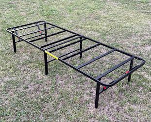 Metal Folding Cot Bed Frame Beach Camping Kids Guests