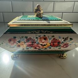 Beautiful Vintage Blue Bird Confectionery Harry Vincent Limited tin