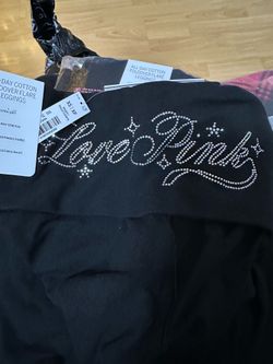 New vs pink legging. Rhinestones Xs