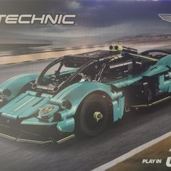 Lego Technic Aston Martin Valkyrie Brand New 