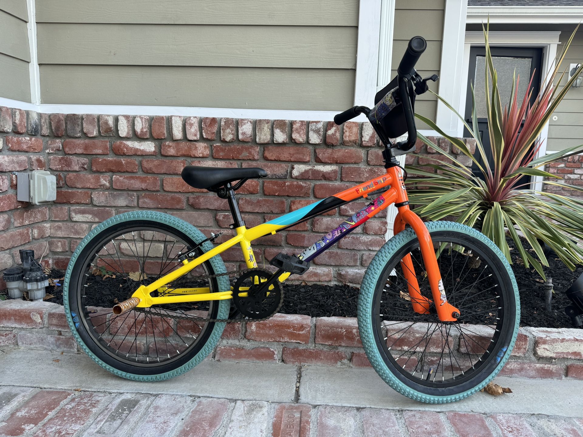 GT Friendship 20” KIDS BMX Bike for Sale in Rossmoor, CA - OfferUp