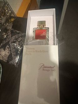 Perfume  Baccarat 540