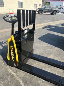 Hyster pallet jack