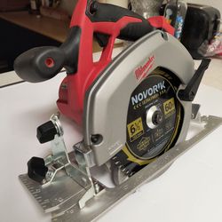Milwaukee M18 Circular Saw
