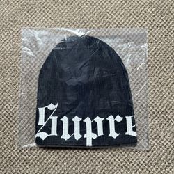 Supreme Old English beanie