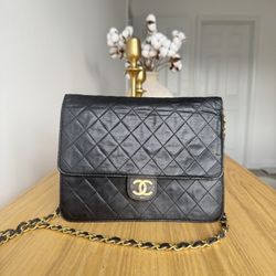 Authentic CHANEL LAMBSKIN QUILTED BAG