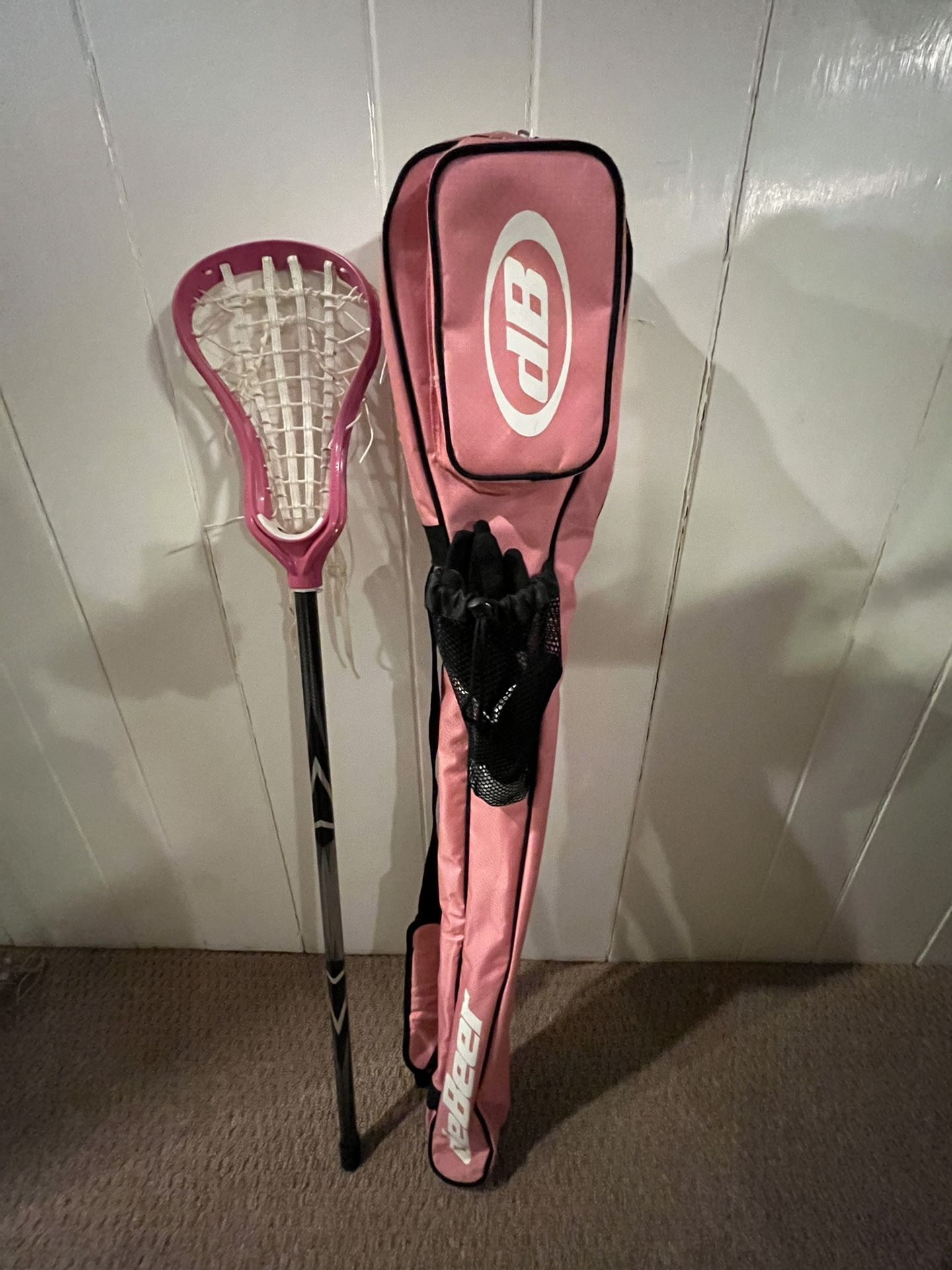 deBeer 6000 Girls Lacrosse Stick and stick bag