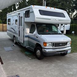 2005 Ford E-450