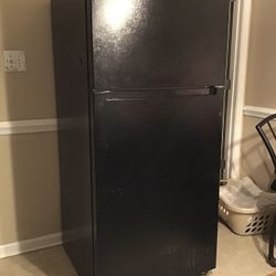 New Black Fridge With Top Freezer