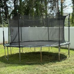 Trampoline 