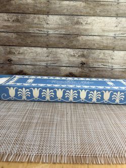 Vnt. Avon Avonshire blue soap set