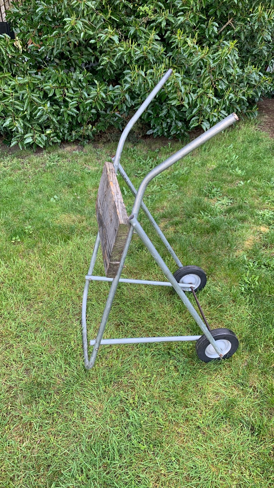 Small Outboard Motor Stand