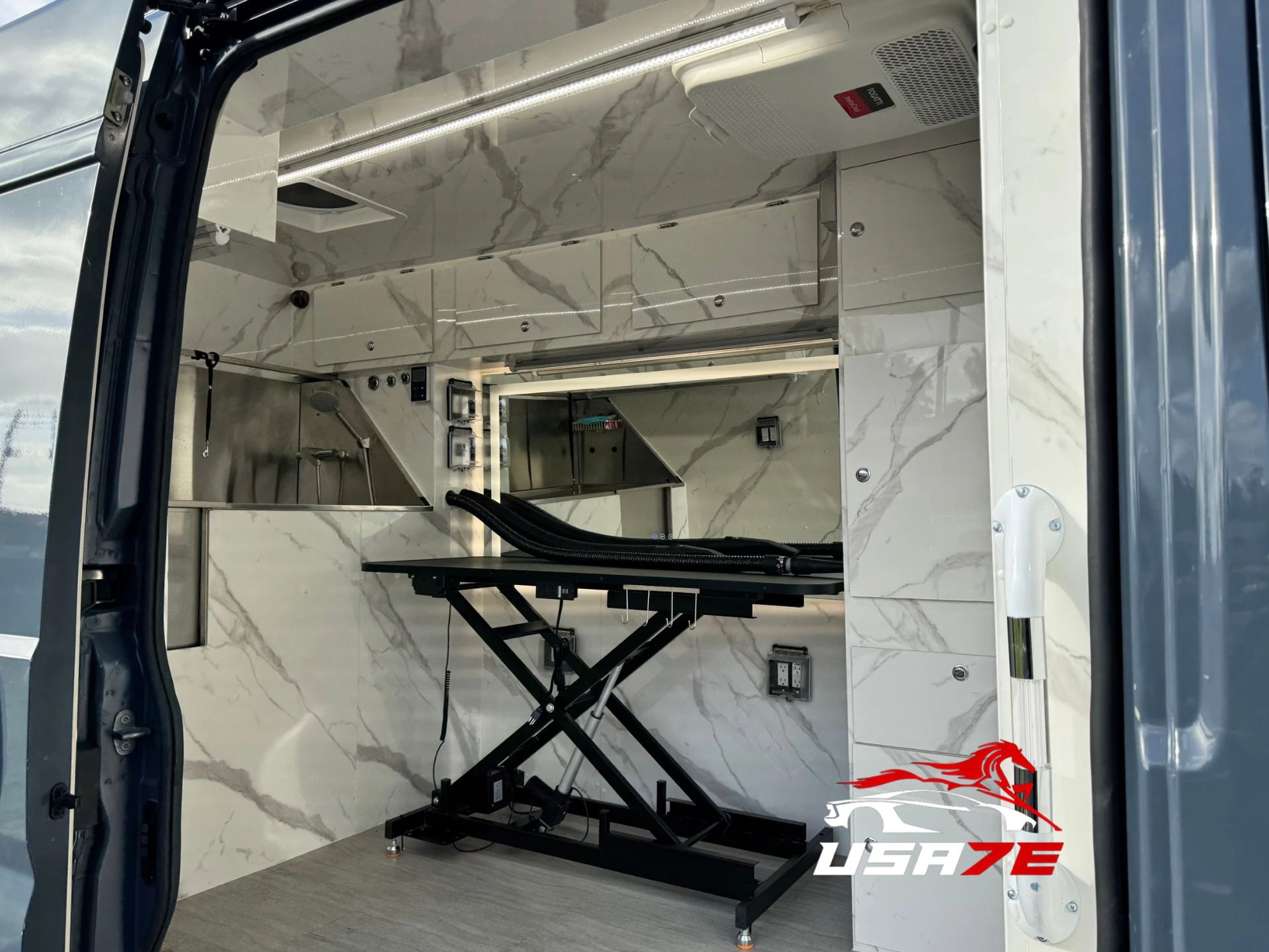 2022 NEW GROOMING VAN