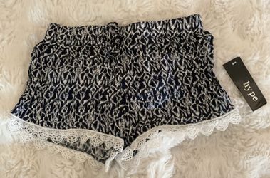 Navy blue white lace trim shorts